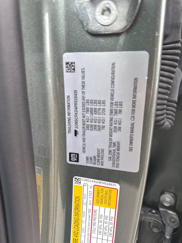 Used 2023 Chevrolet Suburban Premier image 42