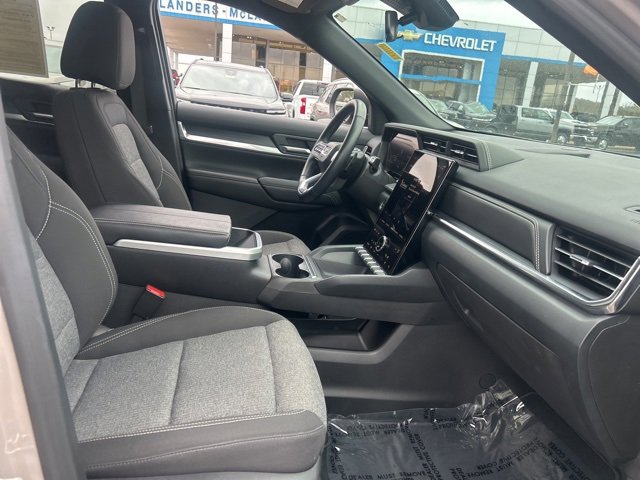 Used 2025 GMC Terrain Elevation image 30