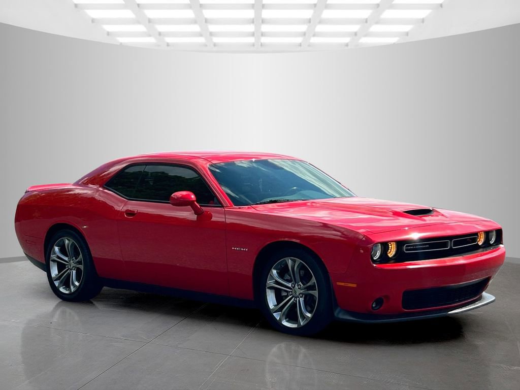 Used 2022 Dodge Challenger R/T RWD image 8