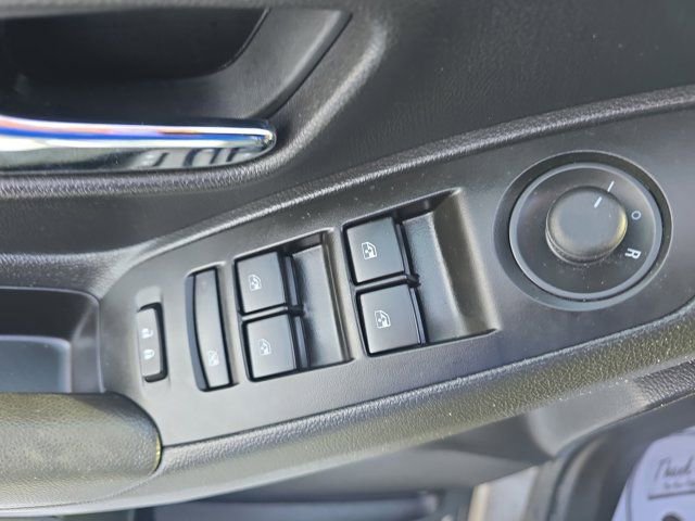 Used 2021 Chevrolet Trax LT w/ LT Convenience Package image 21