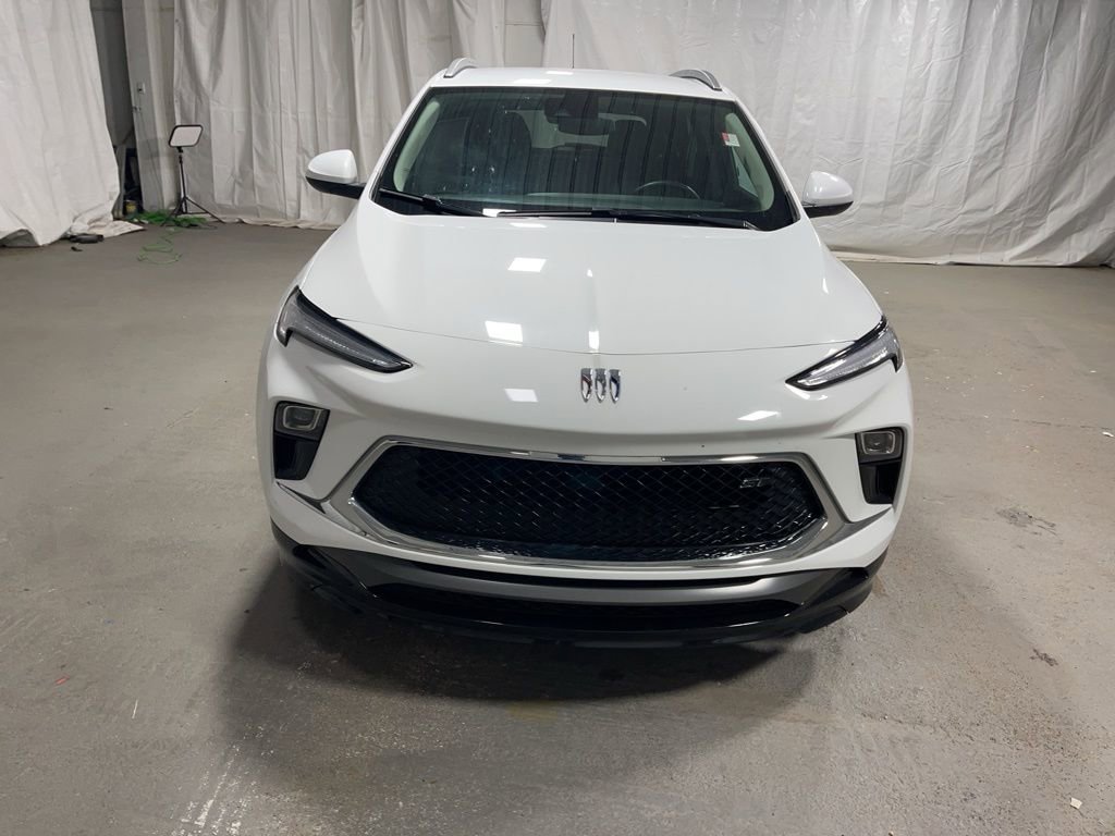 Used 2024 Buick Encore GX Sport Touring w/ Comfort Package video 2