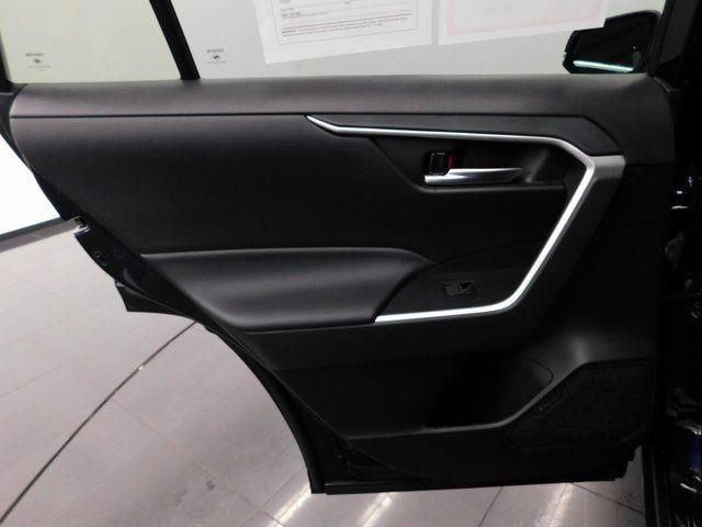 Used 2023 Toyota RAV4 XLE Premium image 26