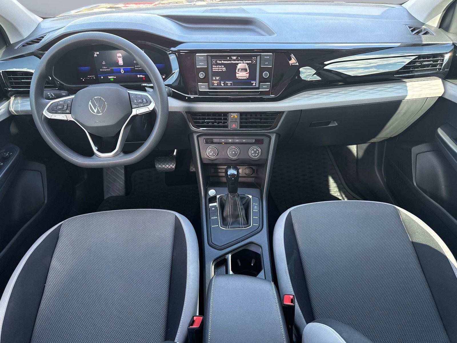 Used 2022 Volkswagen Taos S image 14