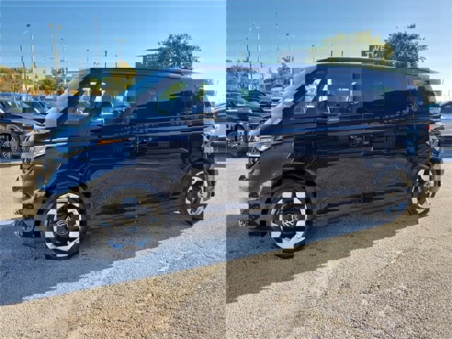 New 2025 Volkswagen ID. Buzz Pro S image 4