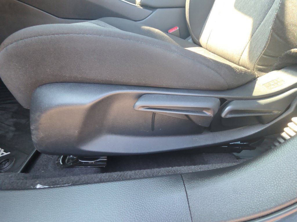 Used 2025 Honda Accord LX image 21
