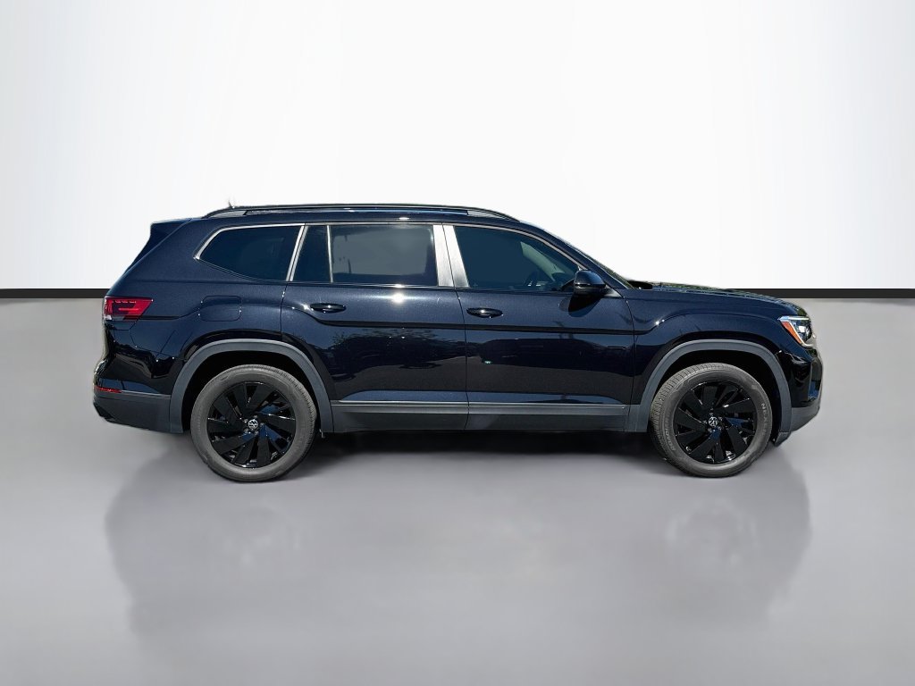 Used 2024 Volkswagen Atlas SE FWD image 9