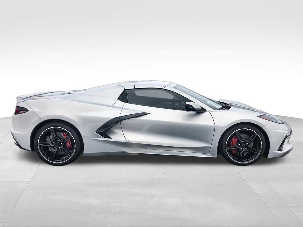 Used 2024 Chevrolet Corvette Stingray Premium Conv w/ 3LT RWD image 9