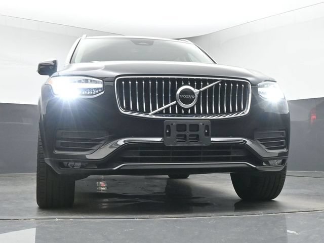 Used 2023 Volvo XC90 B6 Core w/ Protection Package Premier AWD/4WD image 11
