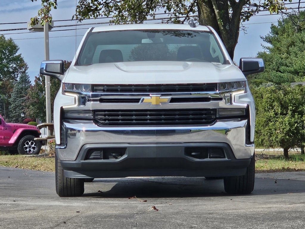 Used 2021 Chevrolet Silverado 1500 LT image 2