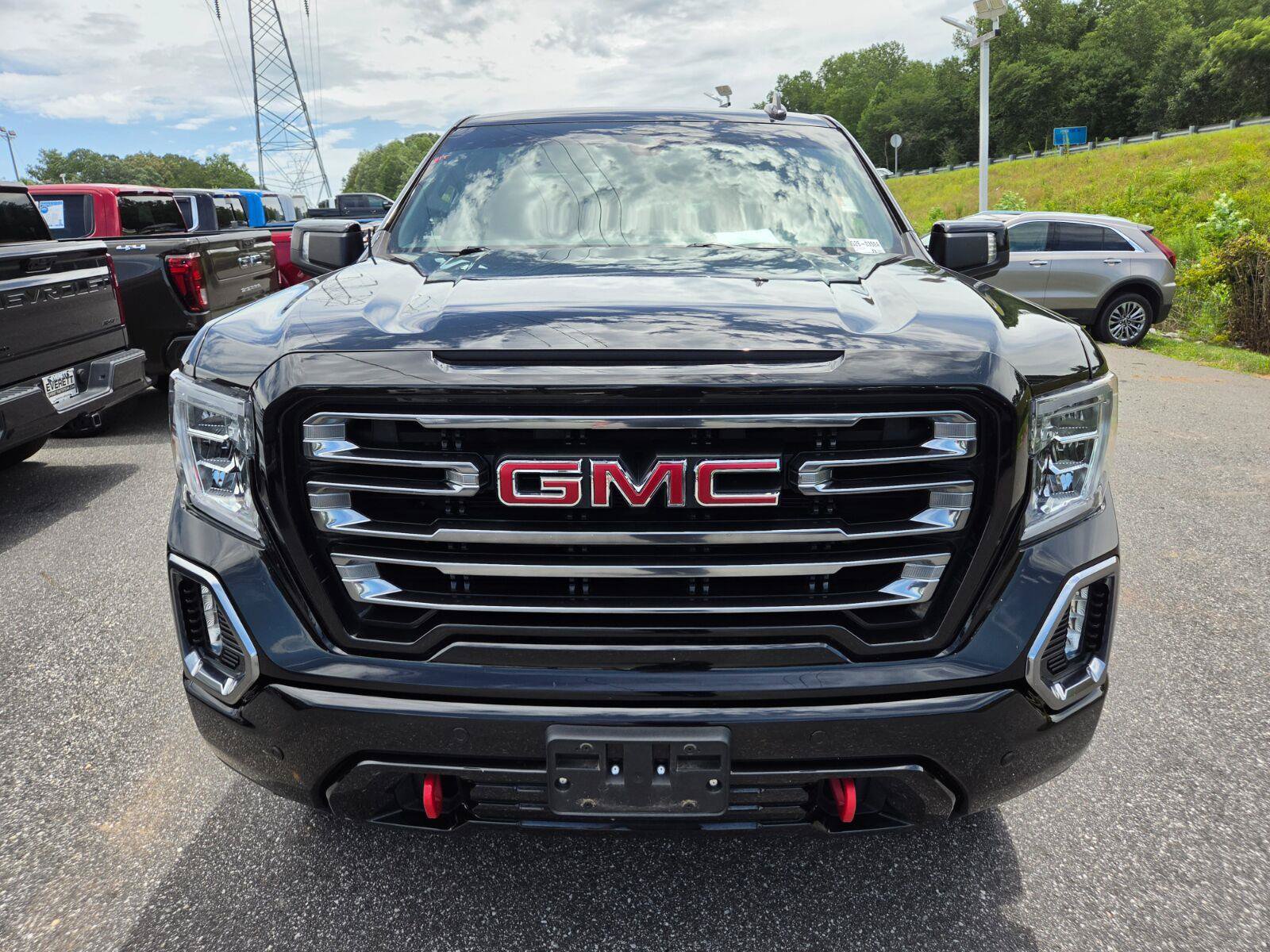 Used 2019 GMC Sierra 1500 AT4 w/ AT4 Premium Package AWD/4WD image 2