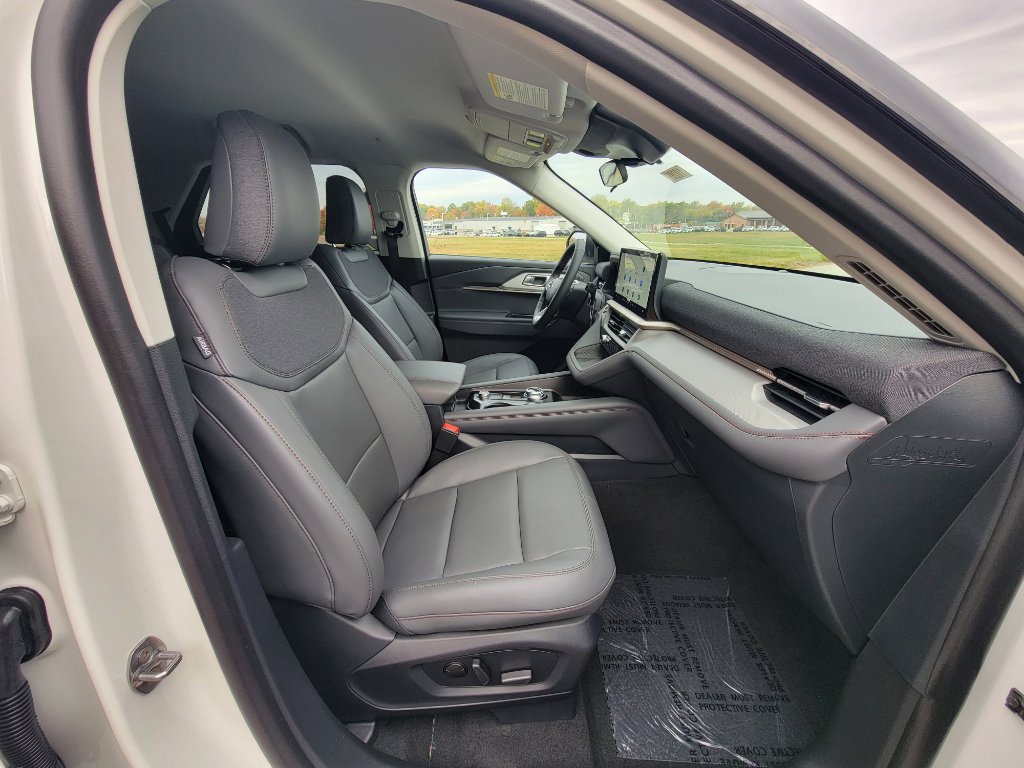 New 2026 Ford Explorer Active image 43