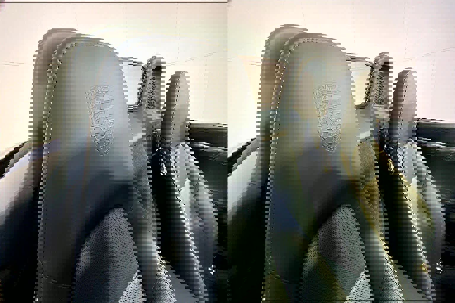 Used 2025 Porsche 718 Boxster S image 22