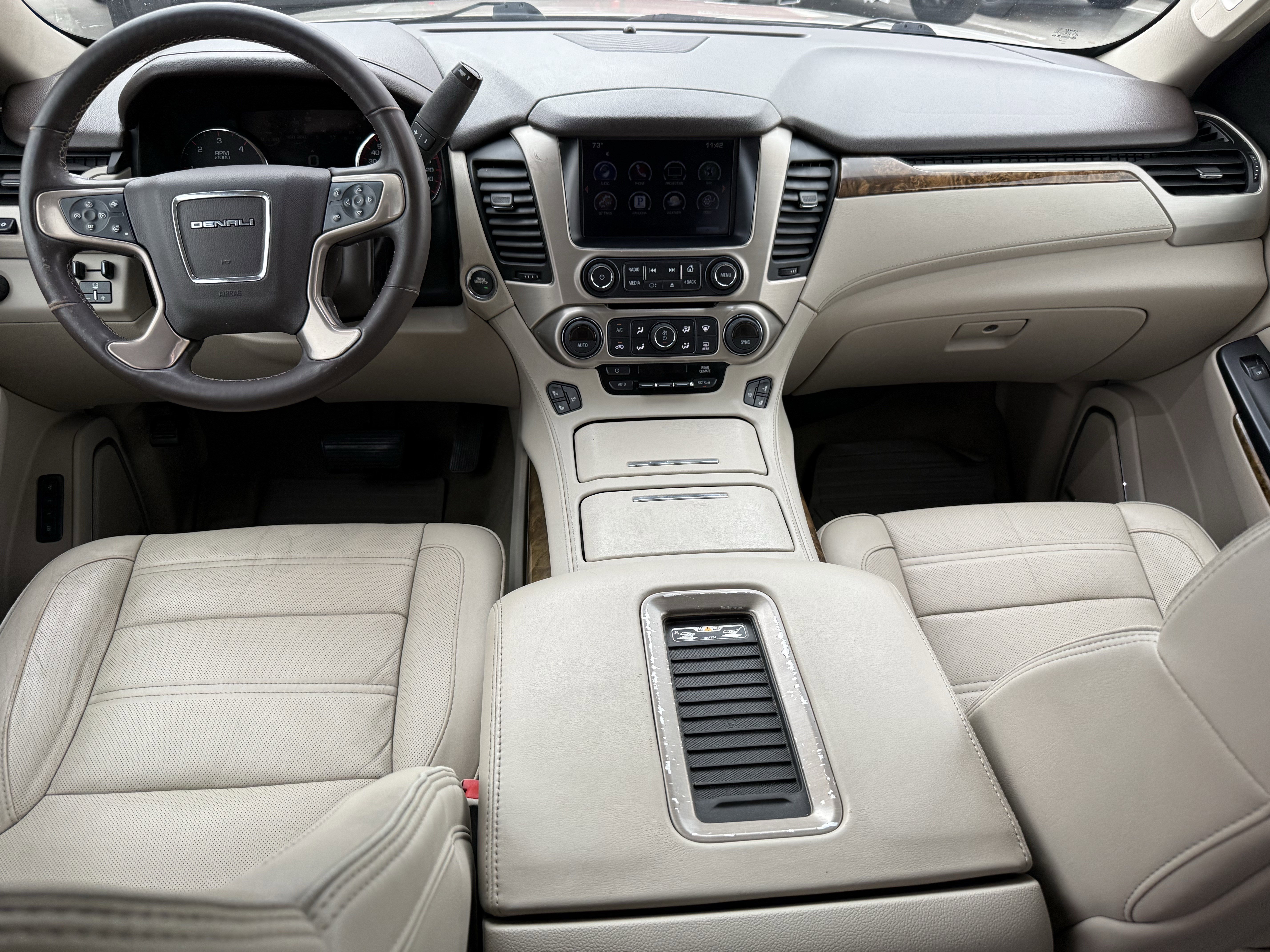 Used 2016 GMC Yukon XL Denali w/ Open Road Package image 13