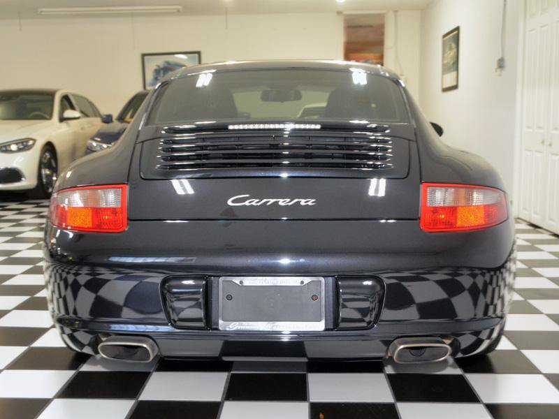 Used 2006 Porsche 911 Carrera RWD image 8