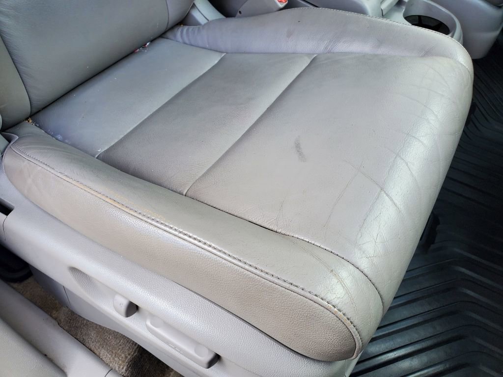 Used 2012 Honda Odyssey Touring Elite image 40