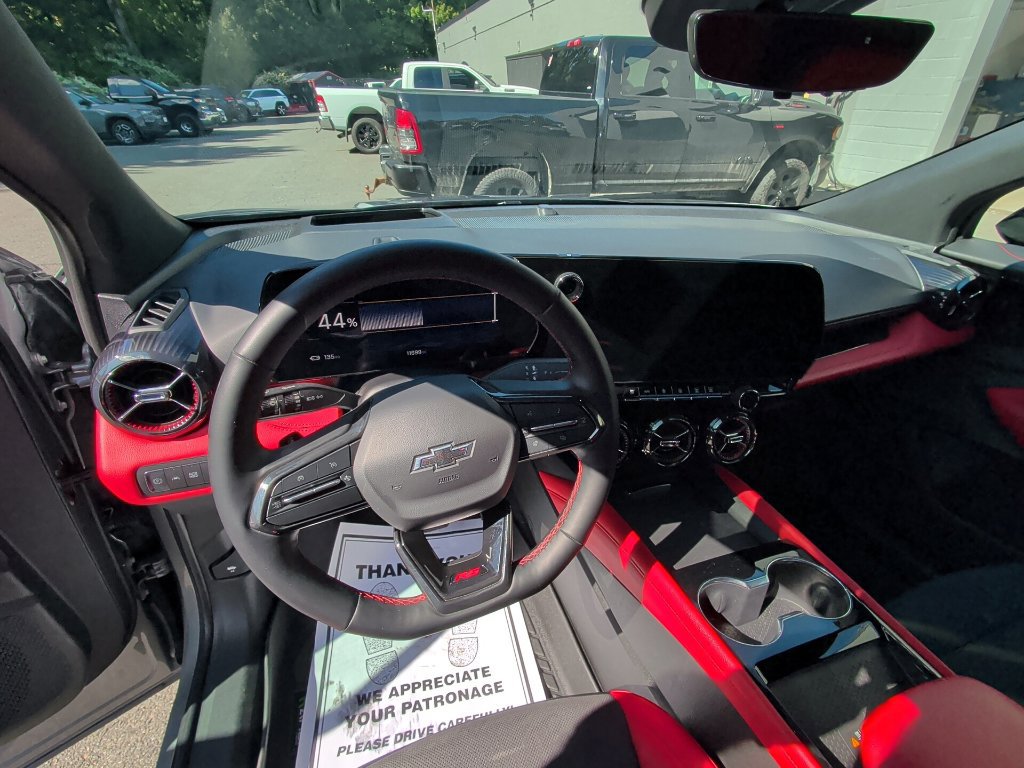 Used 2024 Chevrolet Blazer EV RS AWD/4WD image 11