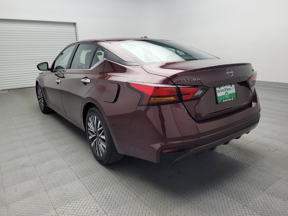 Used 2024 Nissan Altima 2.5 SV image 5