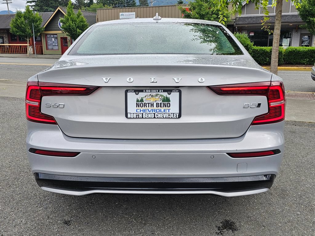 Used 2025 Volvo S60 B5 Core AWD/4WD image 6