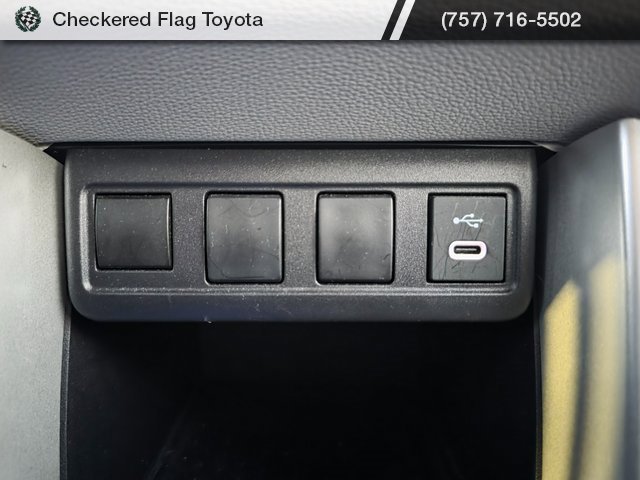 Certified 2025 Toyota Corolla Cross L image 18