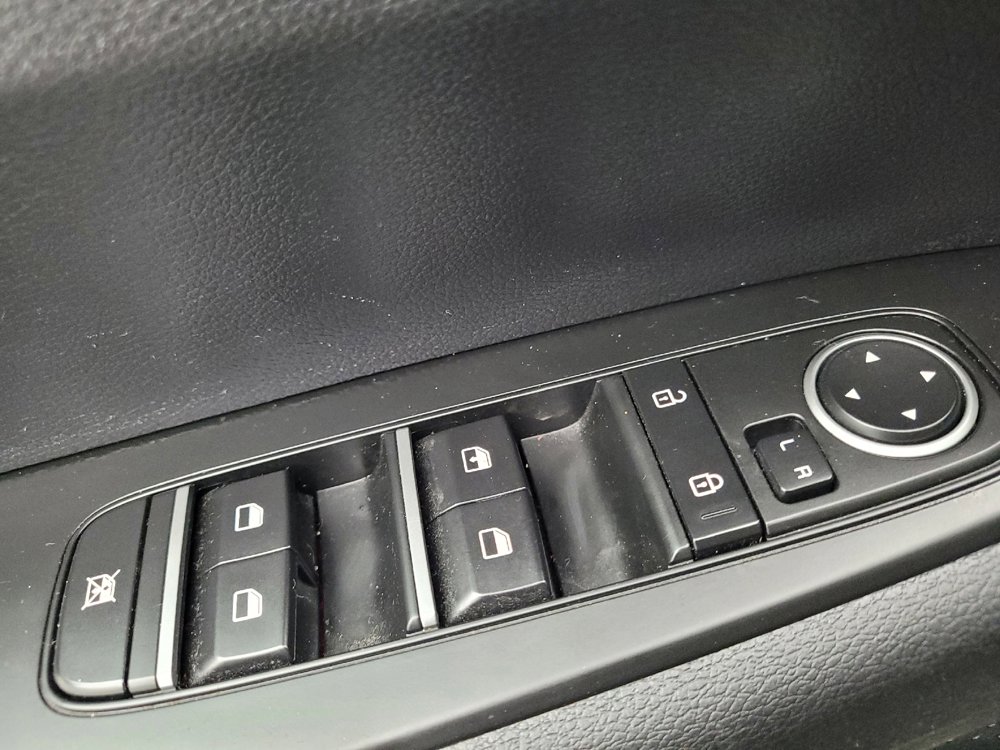 Used 2024 Kia Forte LXS FWD image 27