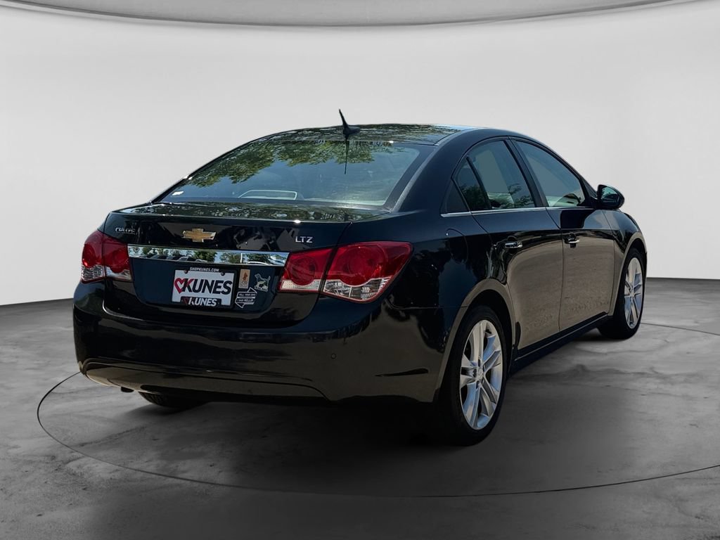 Used 2011 Chevrolet Cruze LTZ FWD image 10
