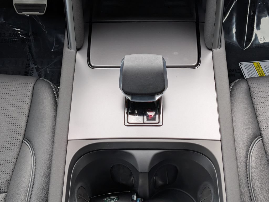 New 2026 Land Rover Discovery Sport Landmark AWD/4WD image 21