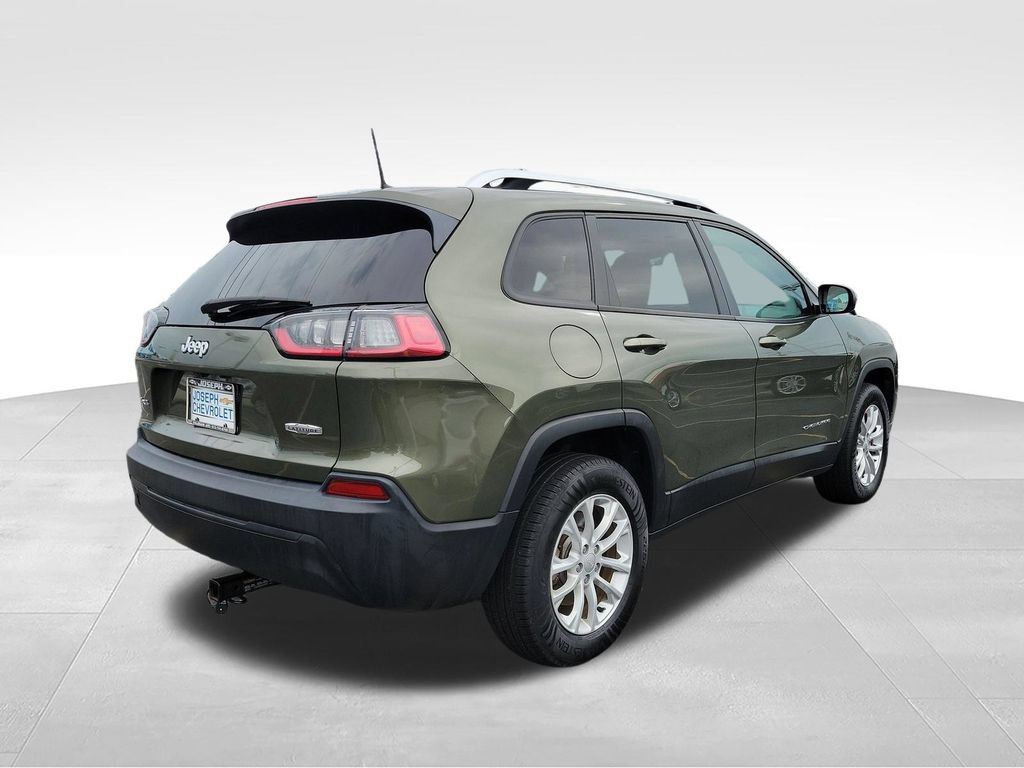 Used 2020 Jeep Cherokee Latitude w/ Cold Weather Group AWD/4WD image 4
