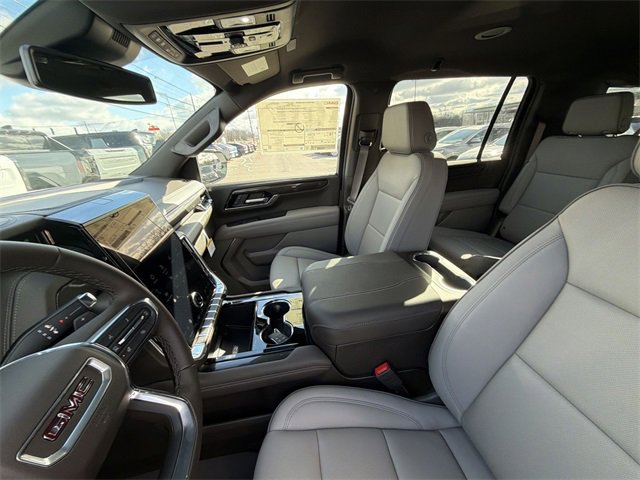 New 2026 GMC Yukon XL Elevation w/ LPO, Floor Liner Package image 17