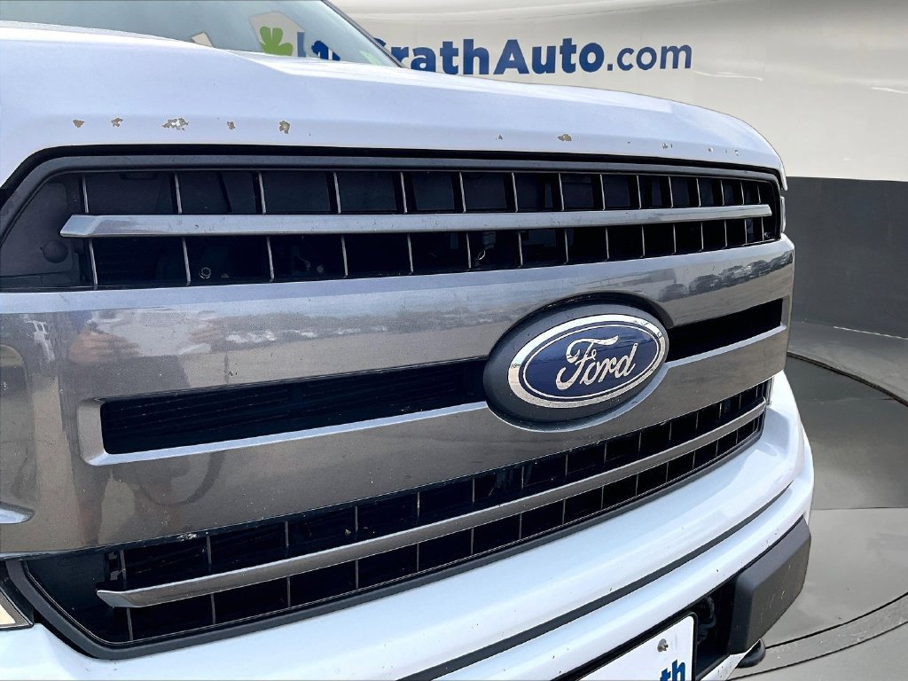 Used 2018 Ford F150 XLT w/ Equipment Group 302A Luxury AWD/4WD image 35