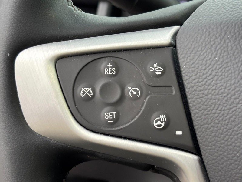 Used 2023 GMC Terrain SLT w/ Tech Package AWD/4WD image 18