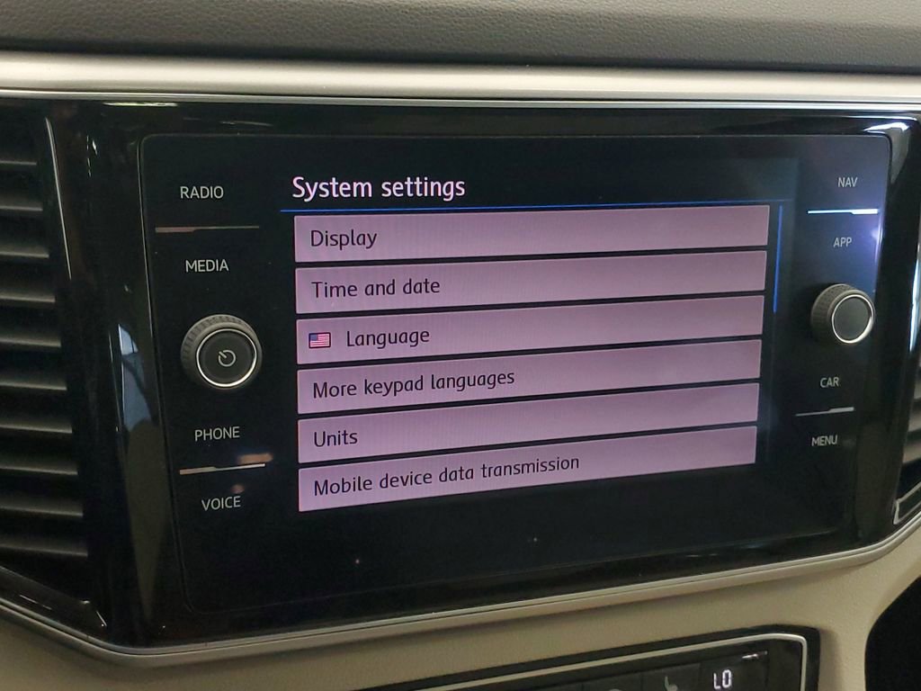Used 2019 Volkswagen Atlas SEL R-Line image 19