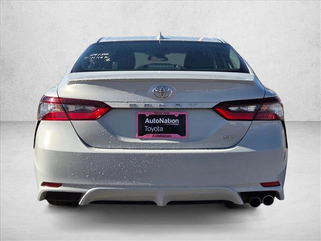 Used 2024 Toyota Camry SE image 6