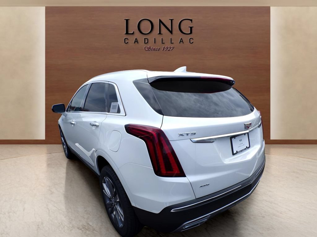 Used 2025 Cadillac XT5 Premium Luxury AWD/4WD image 6