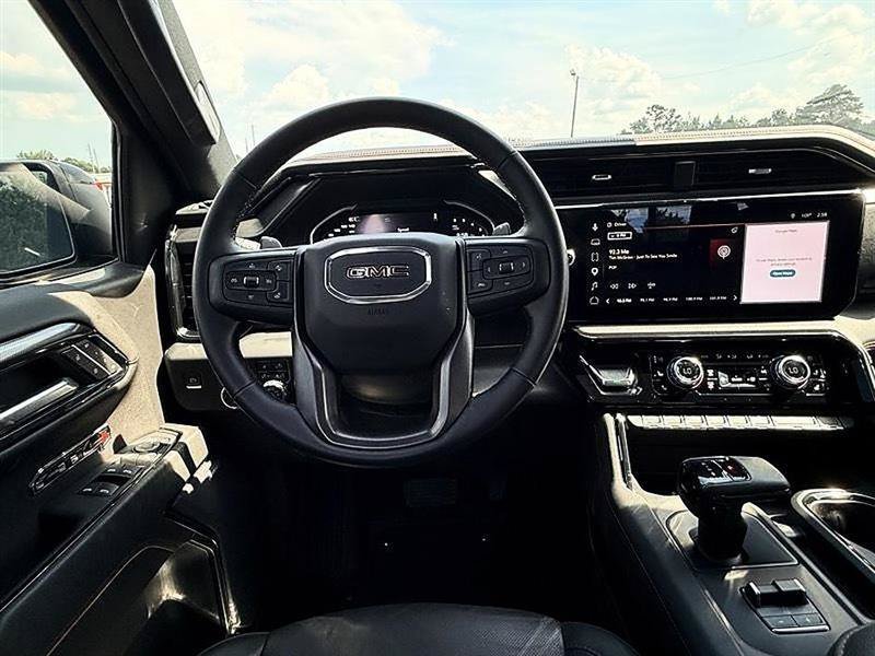 Used 2024 GMC Sierra 1500 AT4 w/ Technology Package AWD/4WD image 41