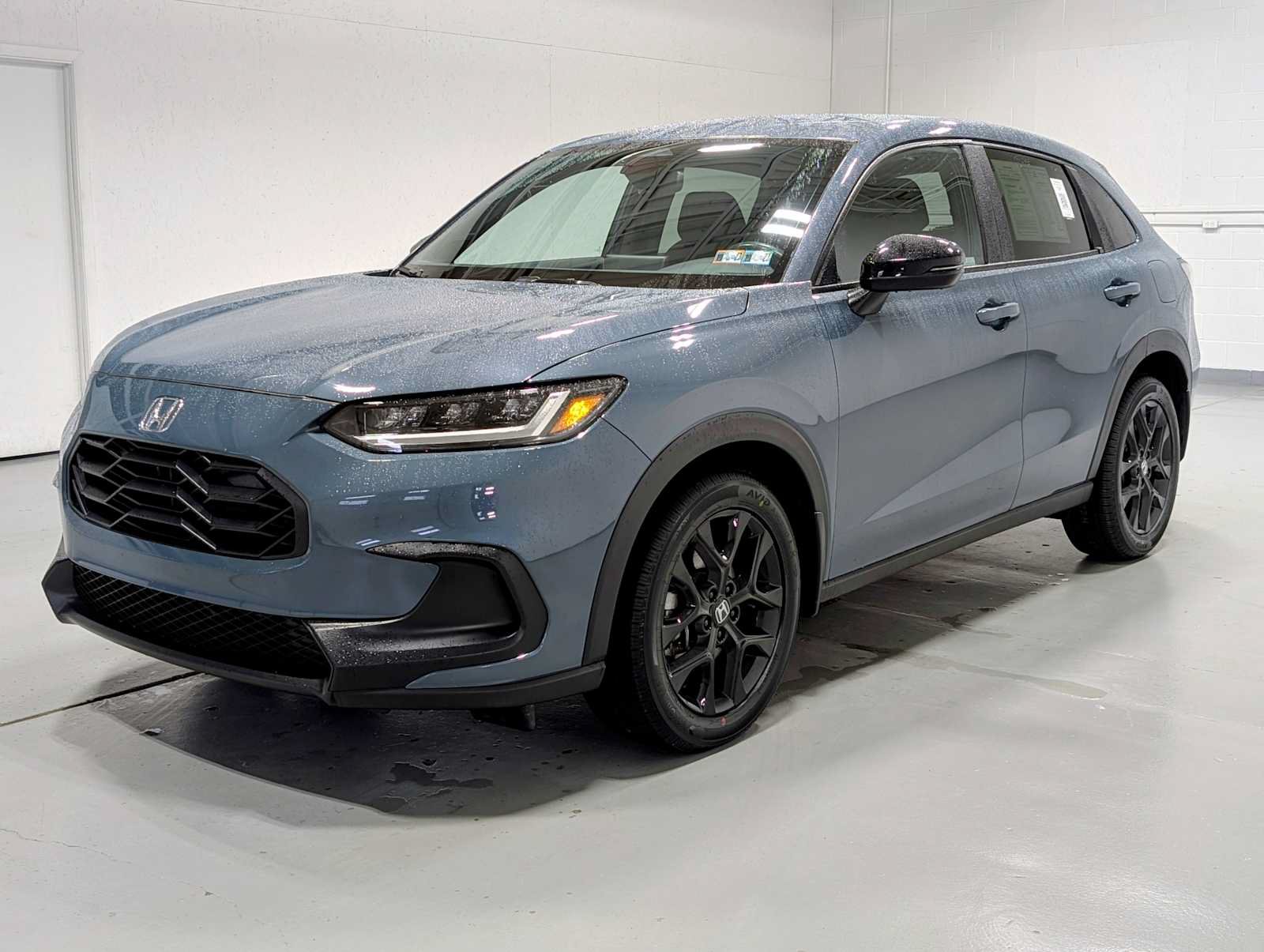 Certified 2024 Honda HR-V Sport image 1