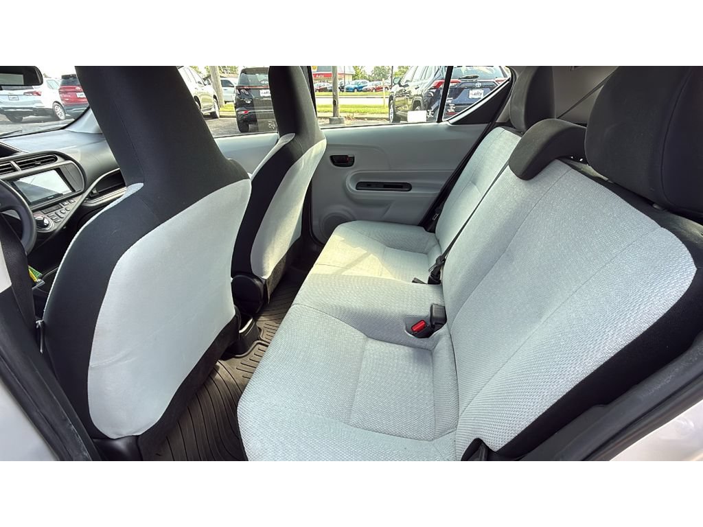 Used 2014 Toyota Prius C One FWD image 29
