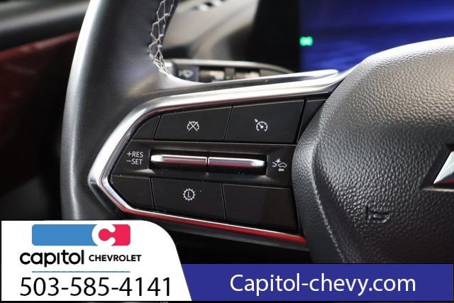 Used 2025 Chevrolet Traverse Z71 AWD/4WD image 18