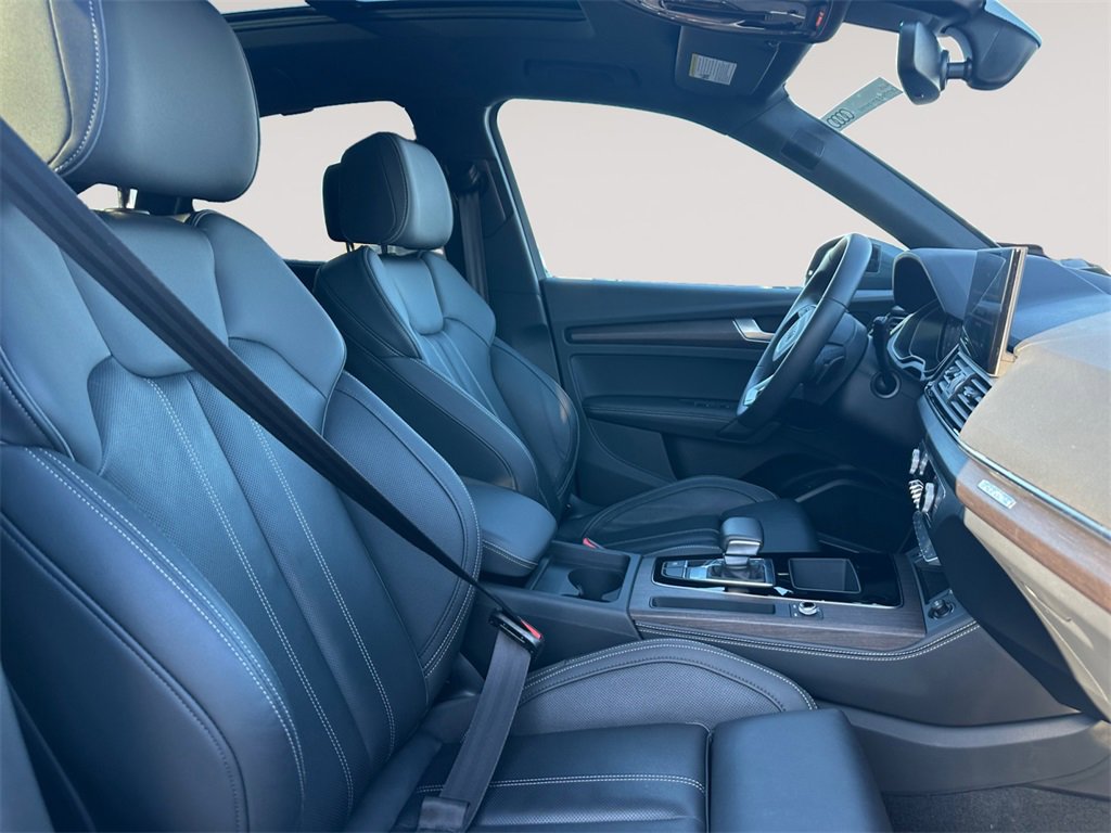 Used 2023 Audi Q5 2.0T Premium Plus w/ Premium Plus Package image 15