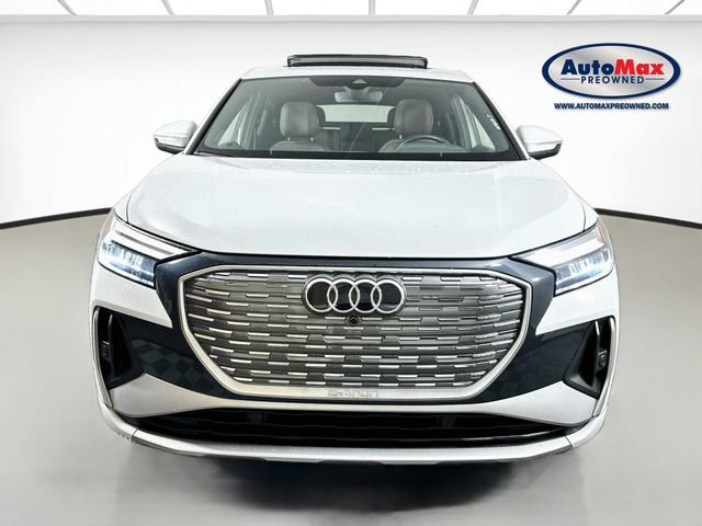 Used 2024 Audi Q4 e-tron Premium Plus w/ Premium Plus AWD/4WD image 7