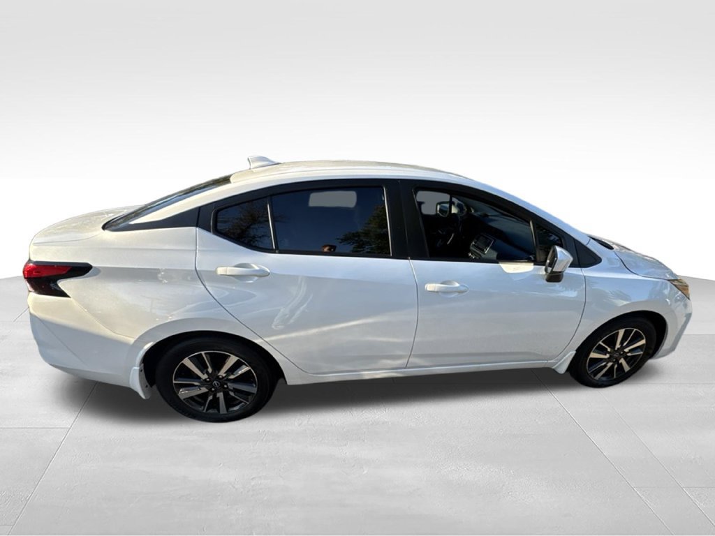 Used 2025 Nissan Versa SV w/ Trunk Package FWD image 8