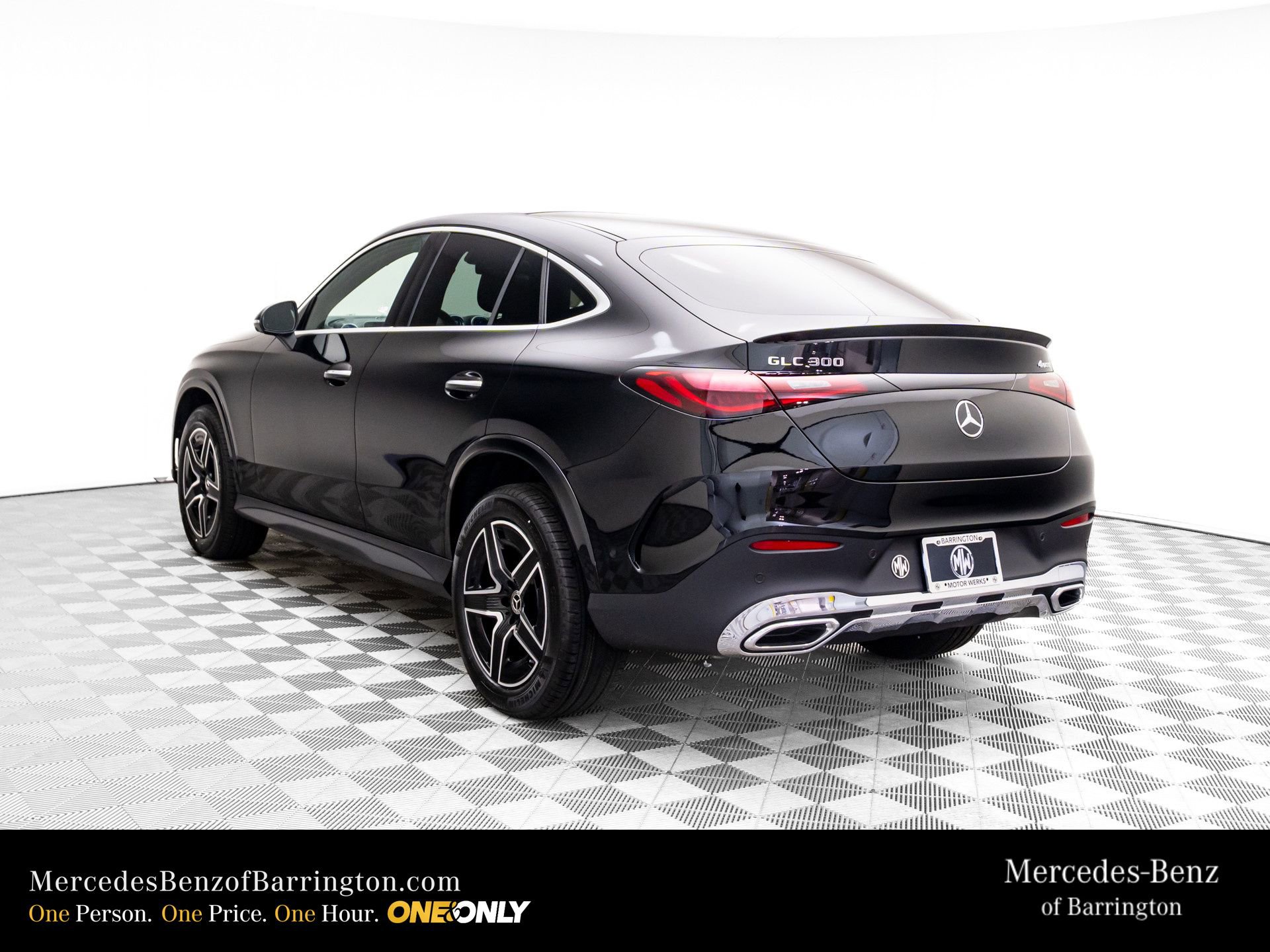 New 2026 Mercedes-Benz GLC 300 4MATIC image 3