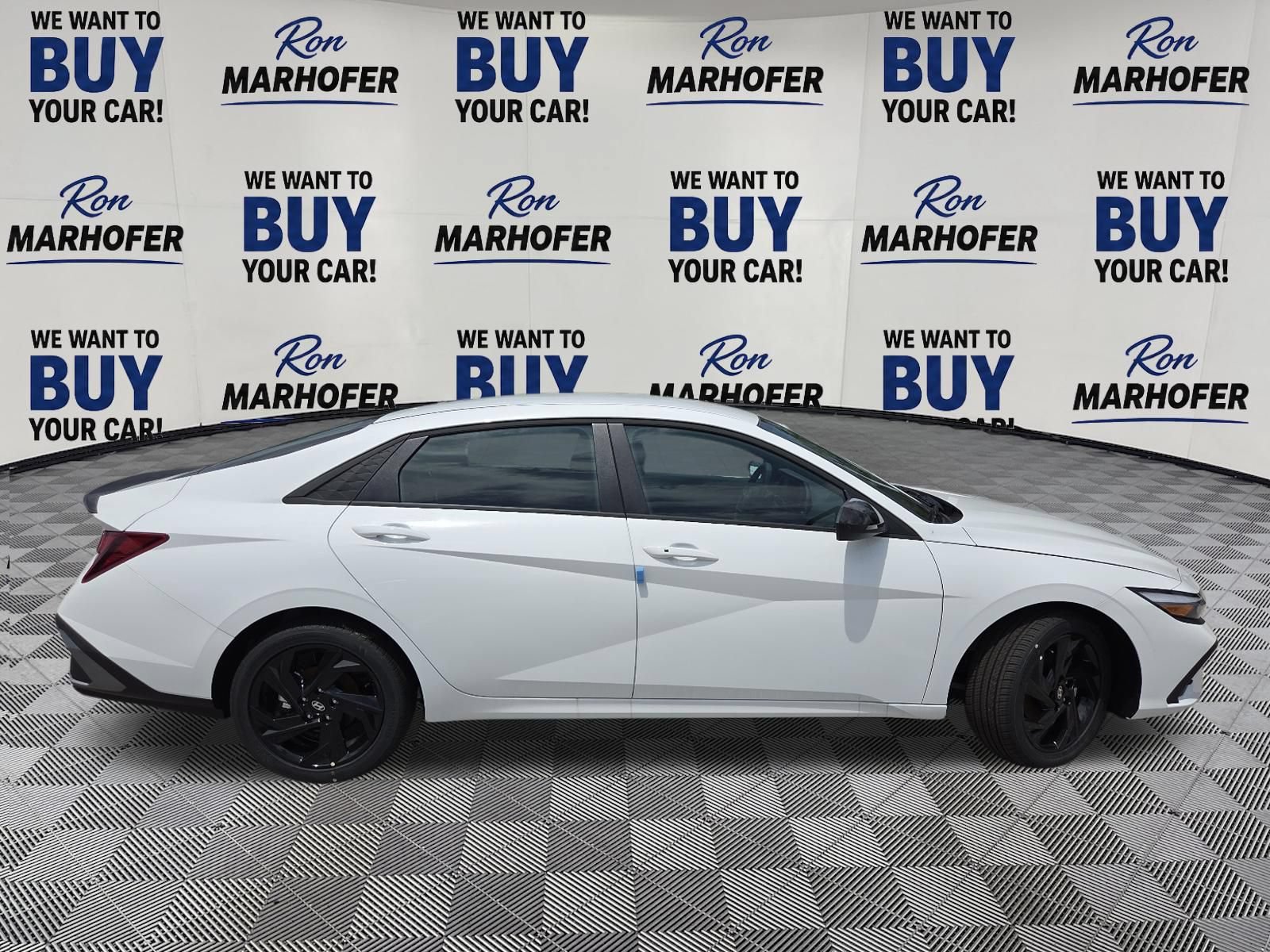 New 2026 Hyundai Elantra Sport FWD image 19