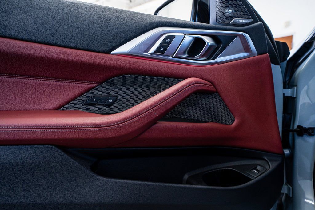 Used 2023 BMW M440i Coupe w/ Premium Package image 31