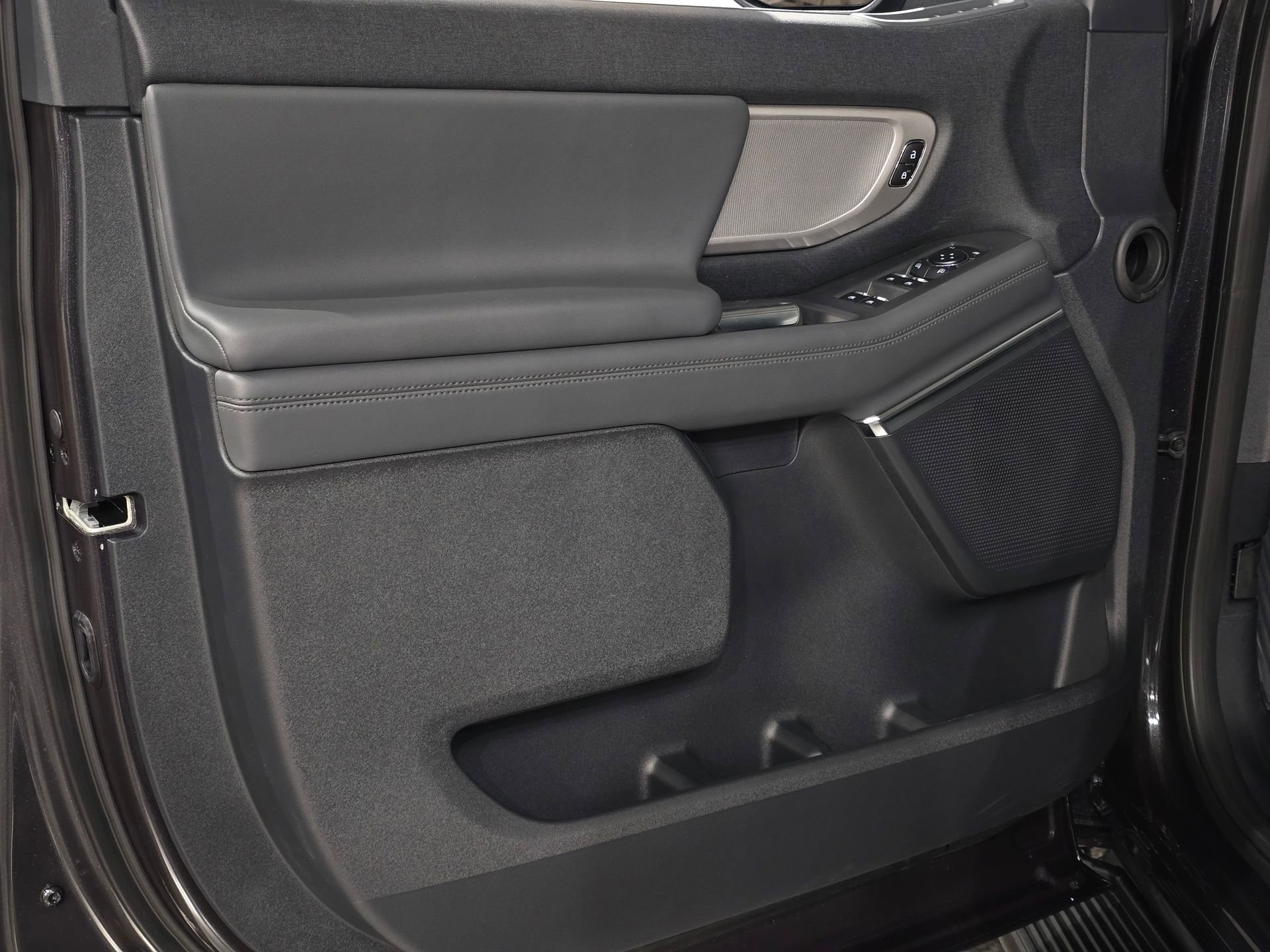New 2026 Ford Expedition Active AWD/4WD image 20