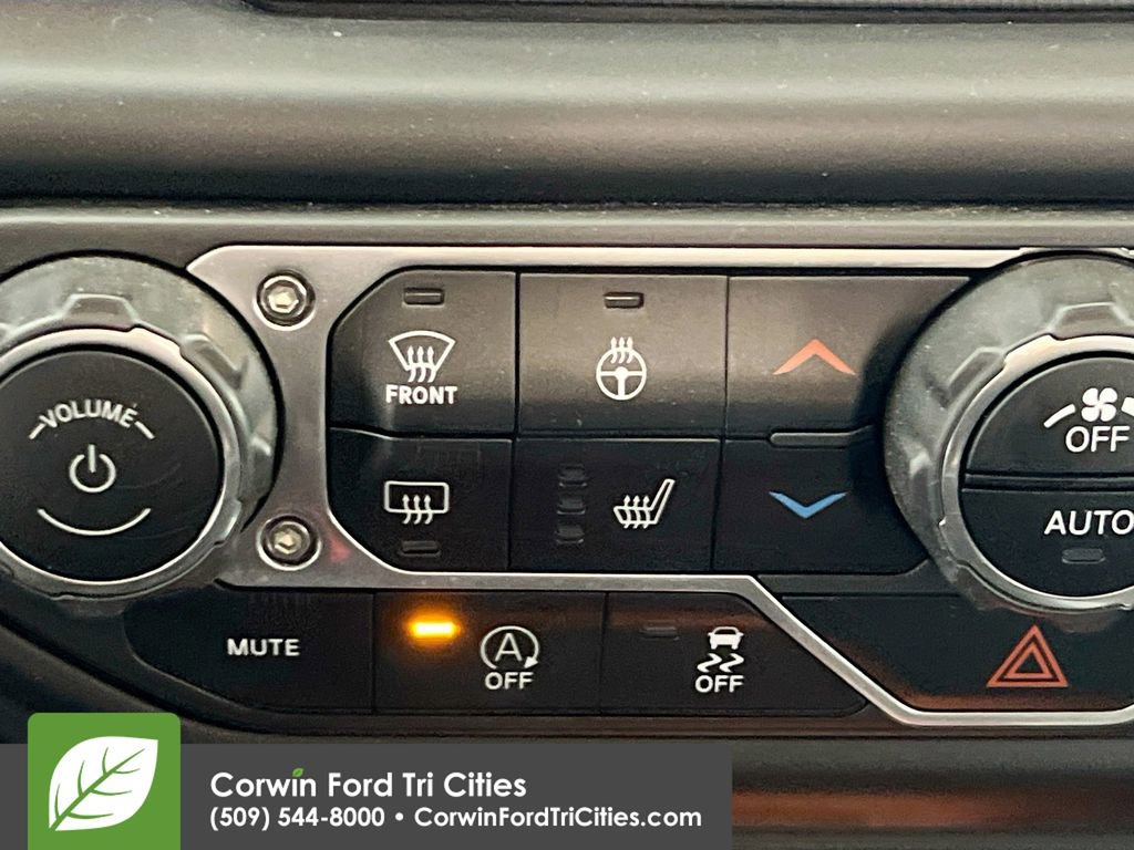 Used 2022 Jeep Wrangler Rubicon w/ LED Lighting Group image 22