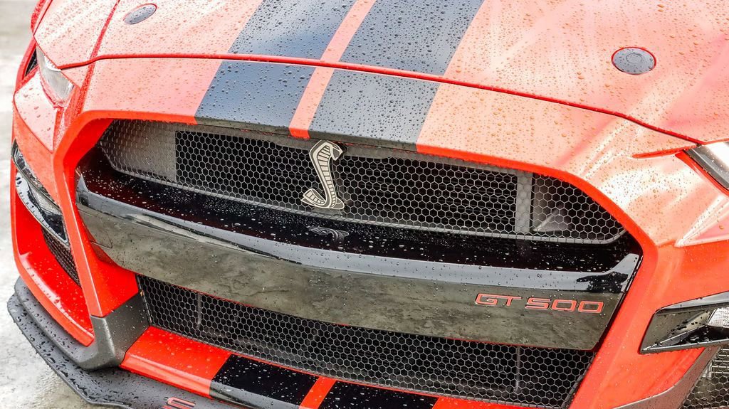 Used 2020 Ford Mustang Shelby GT500 w/ Technology Package RWD image 6