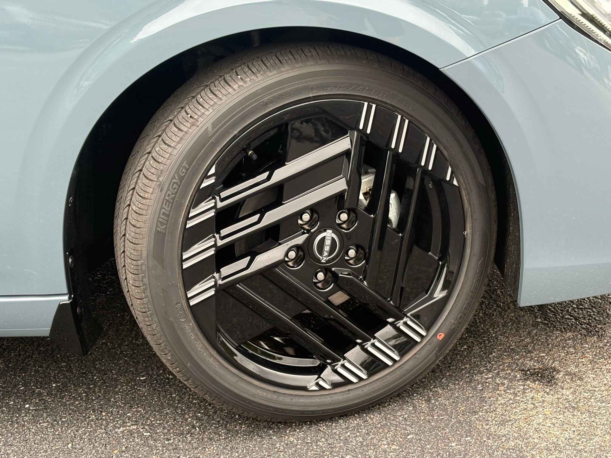 New 2027 Nissan Sentra SR w/ SR Premium Package FWD image 5
