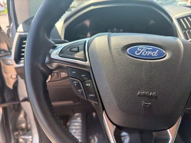 Used 2024 Ford Edge SEL AWD/4WD image 19