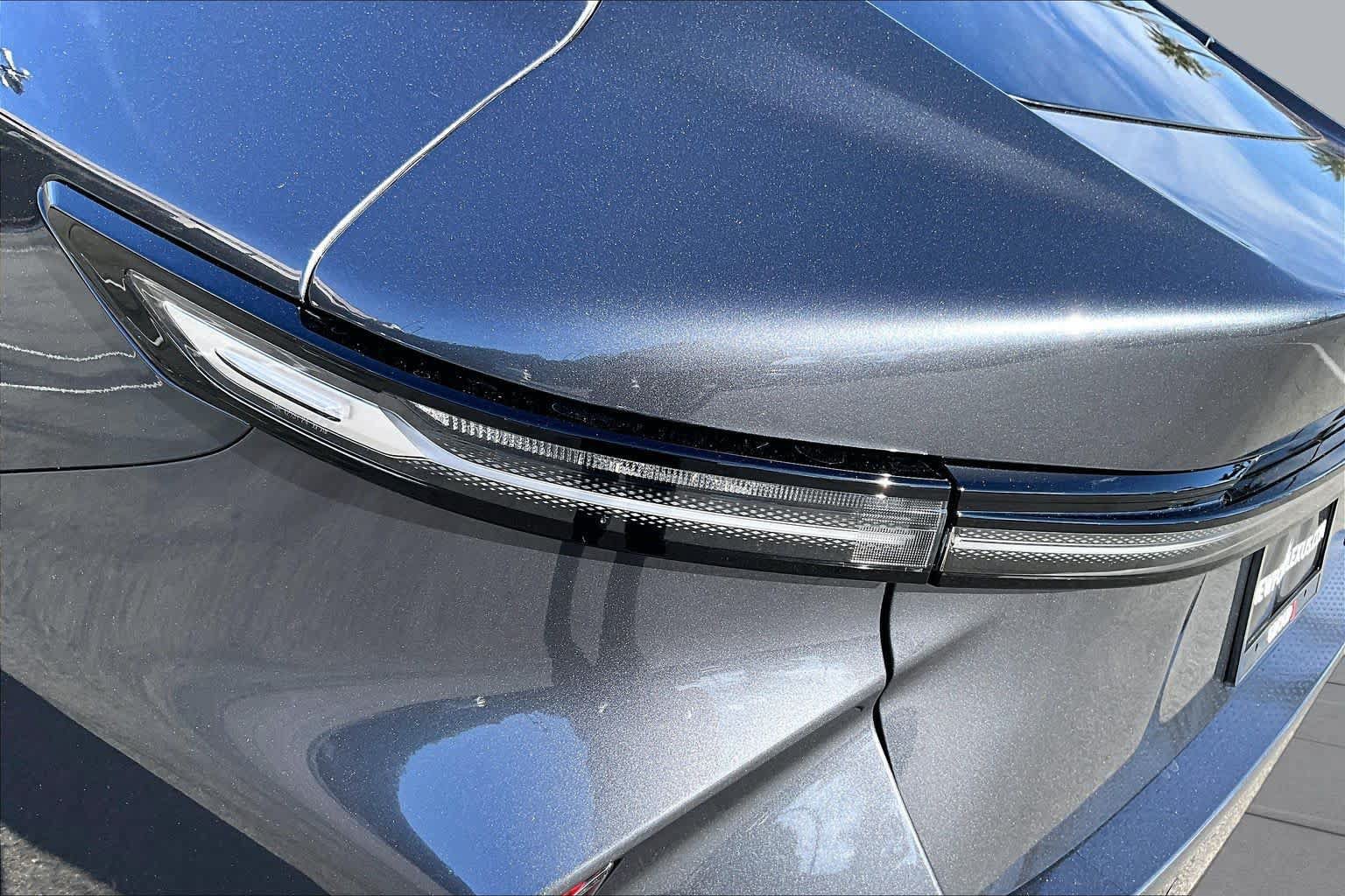 New 2026 Lexus ES 350e w/ Convenience Package FWD image 12