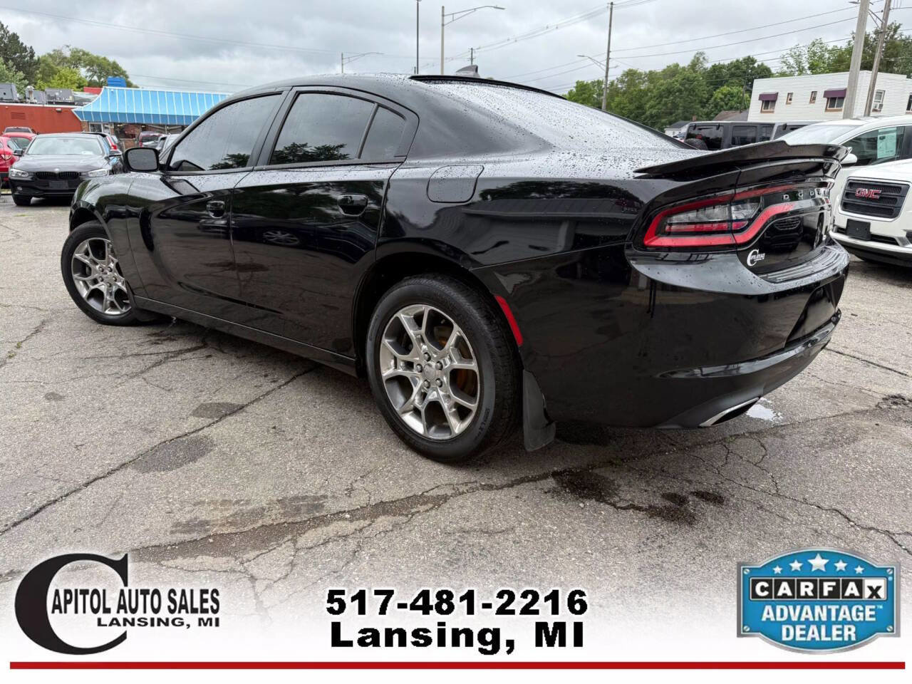 Used 2015 Dodge Charger SXT image 6